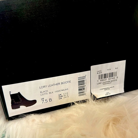 COACH LORY Leather bootie black 7.5B - Picture 14 of 15